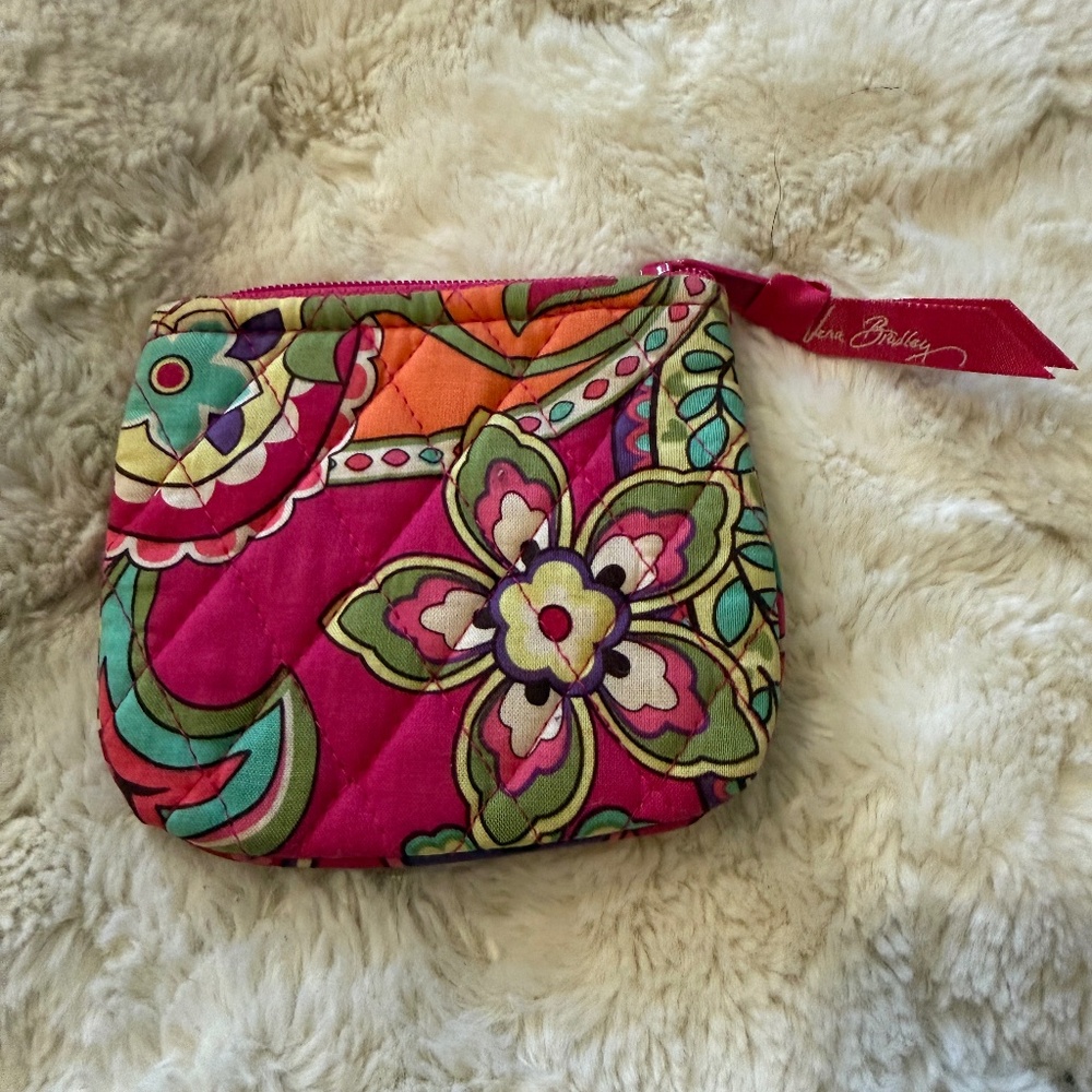 Vera Bradley Quilted pouch, identified as Pink Swirls pattern‎